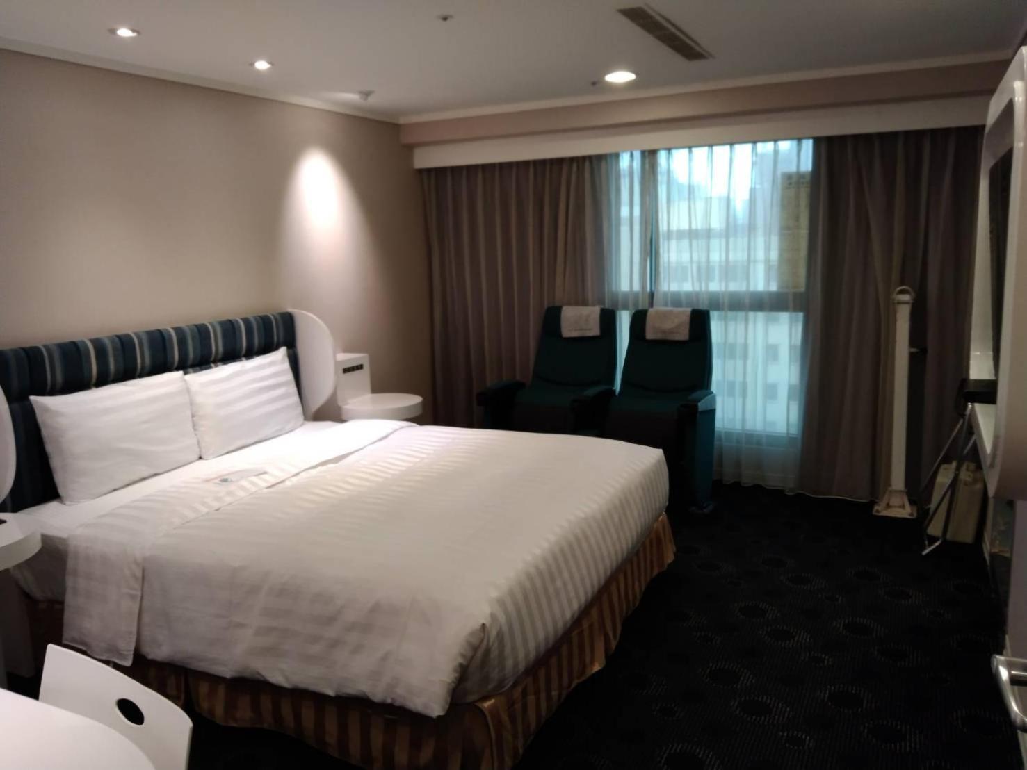 Ximen Airline Hotel Taipei Exteriör bild