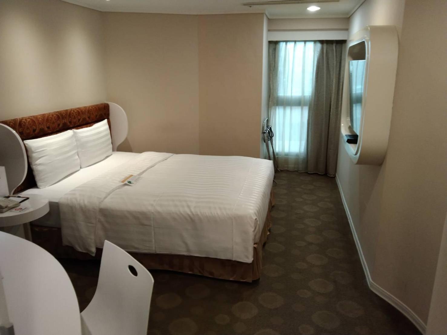 Ximen Airline Hotel Taipei Exteriör bild